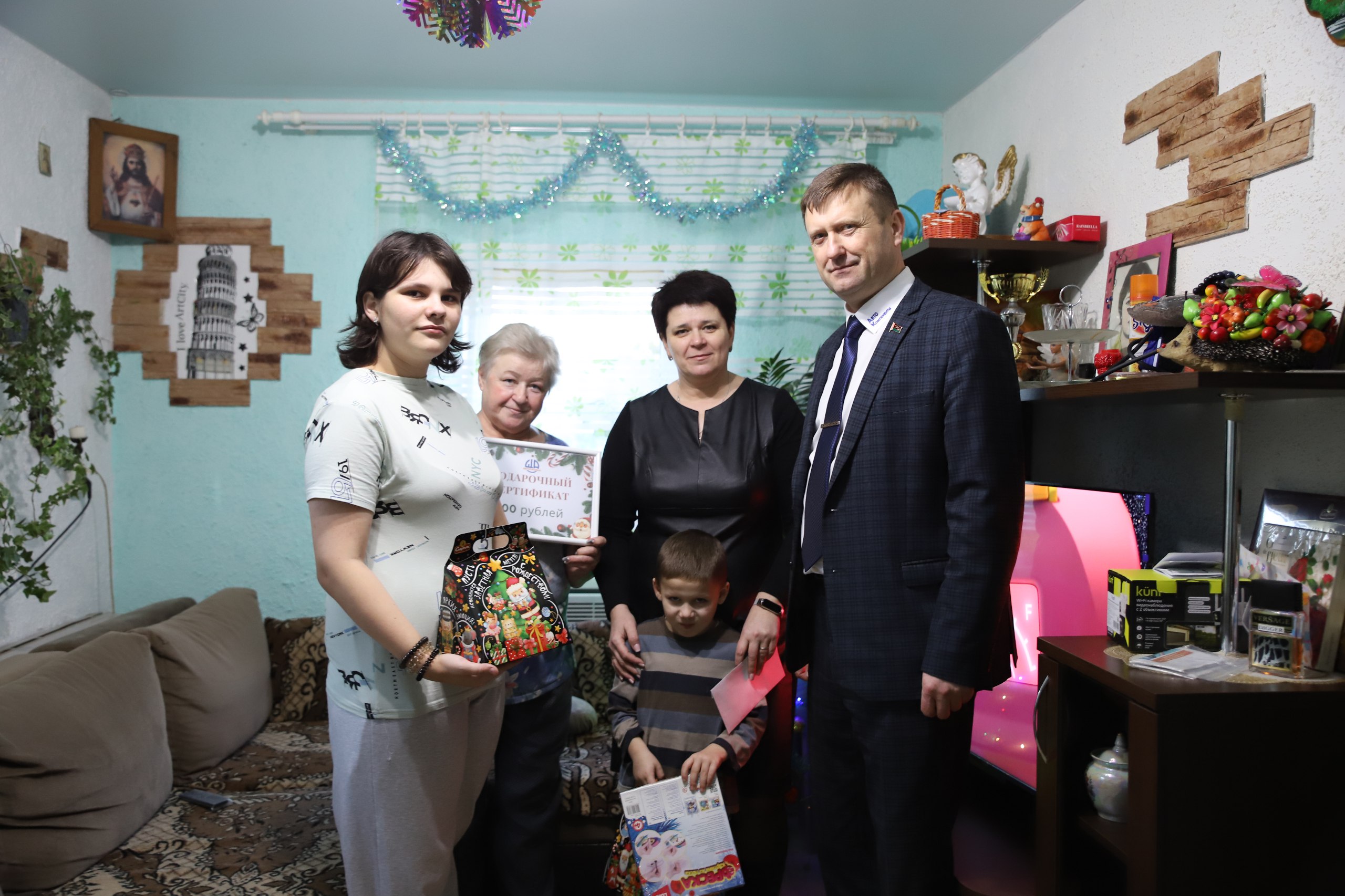 Предновогодний визит к семье Грудницких в рамках акции 