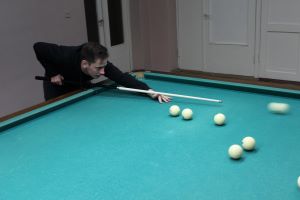 Заводские соревнования по бильярду