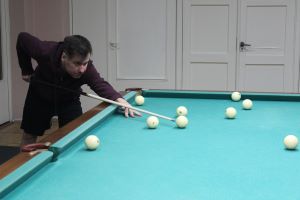 Заводские соревнования по бильярду