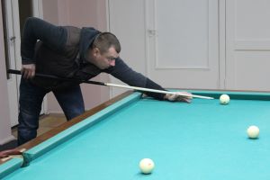 Заводские соревнования по бильярду