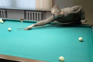 Заводские соревнования по бильярду