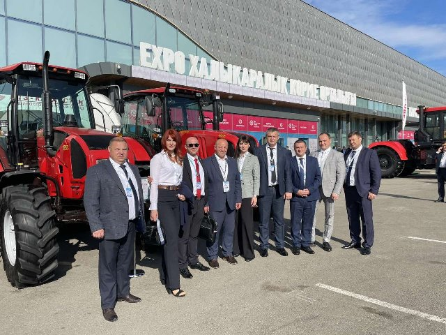 Участие в Международной промышленной выставке