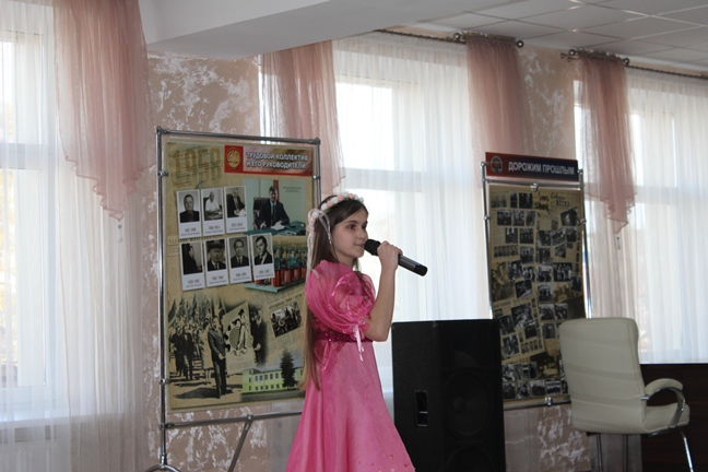 Праздничный концерт к 8 Марта