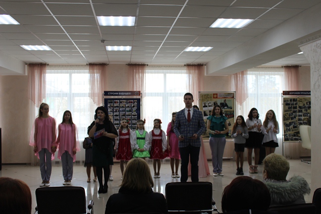 Праздничный концерт к 8 Марта