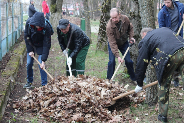 Заводчане присоединились к эстафете чистоты