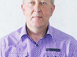 Kuchuk Valery Nikolaevich <br> cable and wire presser with plastikats and rubber